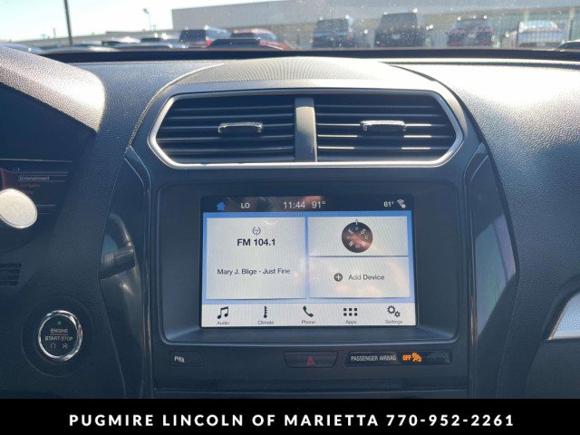 Used 2017 Ford Explorer XLT w/ Equipment Group 202A FWD image 23