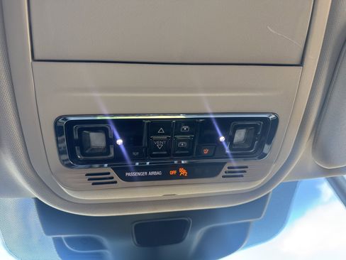 Used 2020 Lincoln Aviator Reserve w/ Equipment Group 202A image 32