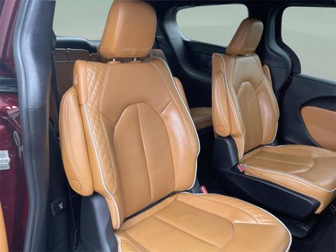 Used 2022 Chrysler Pacifica Pinnacle image 24