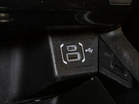 Used 2025 Jeep Compass Trailhawk AWD/4WD image 22