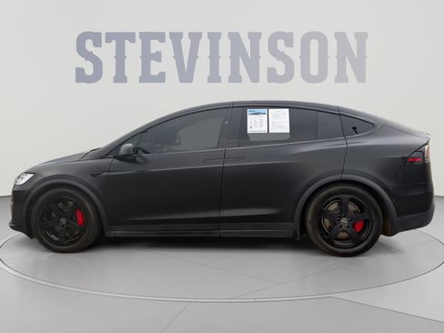 Used 2022 Tesla Model X AWD/4WD image 2