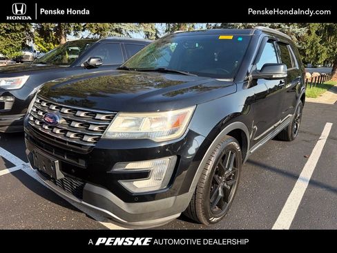 Used 2016 Ford Explorer XLT w/ Equipment Group 202A AWD/4WD image 1