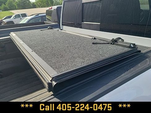 Used 2025 GMC Sierra 2500 AT4X image 19