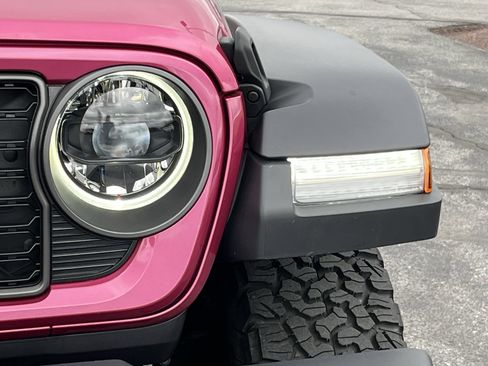 Used 2024 Jeep Wrangler Unlimited Rubicon 4xe w/ Convenience Group image 10