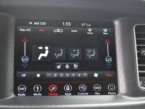 Used 2018 Dodge Charger GT image 19