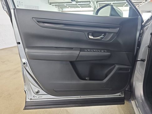 Used 2024 Honda CR-V EX image 31