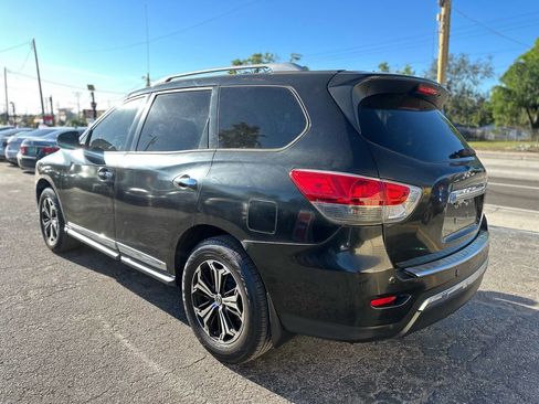 Used 2013 Nissan Pathfinder SL w/ Cargo Pkg image 5