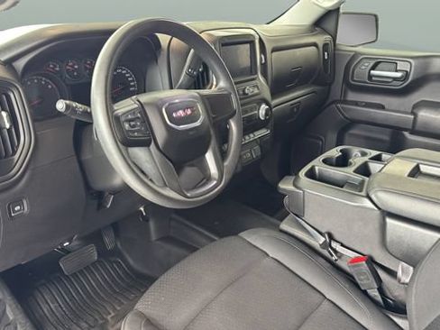 Used 2025 GMC Sierra 1500 Pro w/ Pro Value Package AWD/4WD image 9