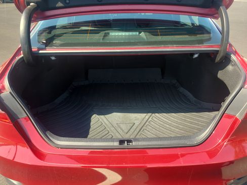 Certified 2022 Toyota Camry LE w/ Carpet Mat Package (TMS) FWD image 29