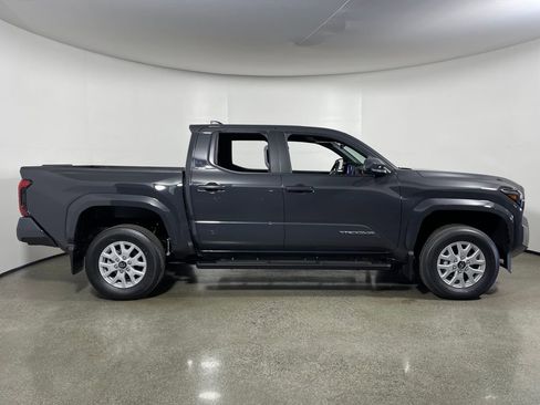 New 2026 Toyota Tacoma SR5 image 2
