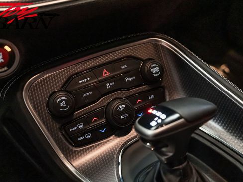 Used 2016 Dodge Challenger SRT Hellcat image 36