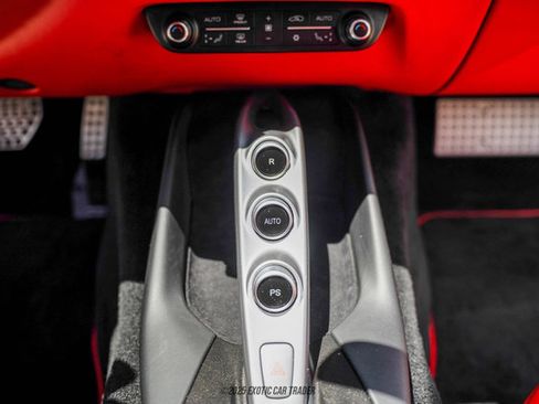 Used 2019 Ferrari 812 Superfast image 27