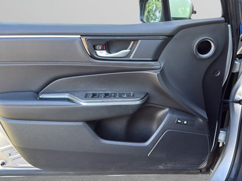 Used 2018 Honda Clarity Plug-In Hybrid image 10