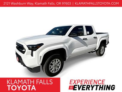 New 2025 Toyota Tacoma SR