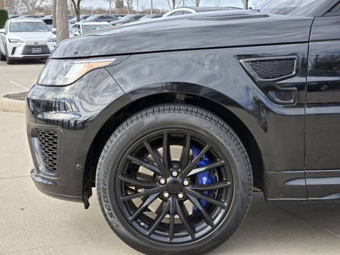 Used 2017 Land Rover Range Rover Sport SVR image 9