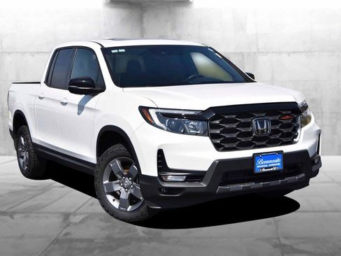 New 2025 Honda Ridgeline TrailSport image 2