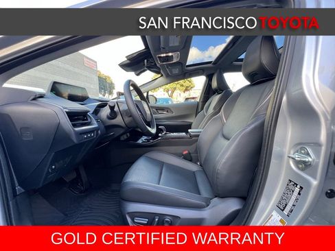 Certified 2024 Toyota Prius XLE image 11