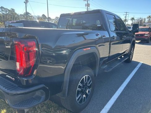 Used 2020 GMC Sierra 2500 AT4 w/ AT4 Premium Package image 4