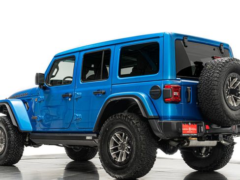 Used 2024 Jeep Wrangler Unlimited Rubicon 392 image 35