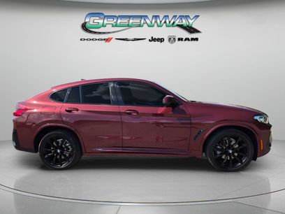 Used 2022 BMW X4 xDrive30i w/ M Sport Package 2