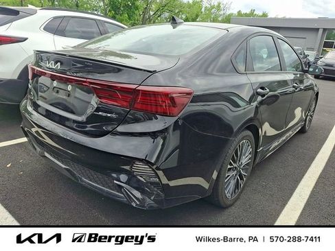 Certified 2023 Kia Forte GT-Line w/ GT-Line Premium Package FWD image 5