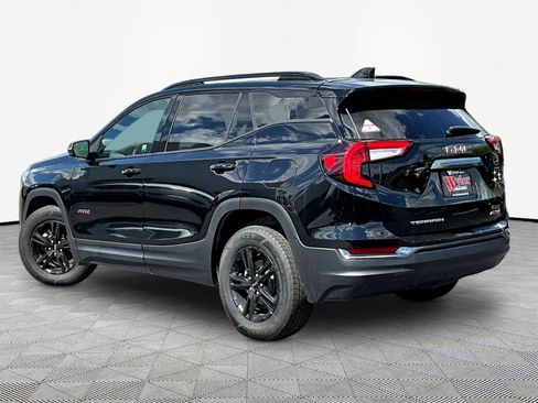 Used 2023 GMC Terrain AT4 AWD/4WD image 4