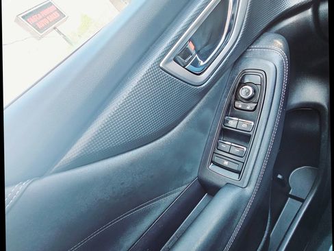 Used 2019 Subaru Forester Limited image 34