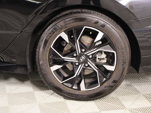 Used 2025 Hyundai Sonata SEL image 18