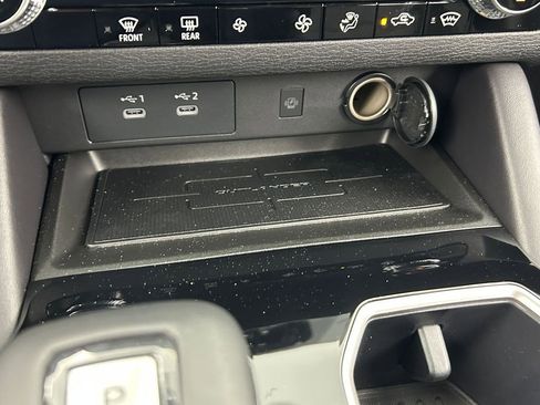 New 2025 Mitsubishi Outlander AWD image 29