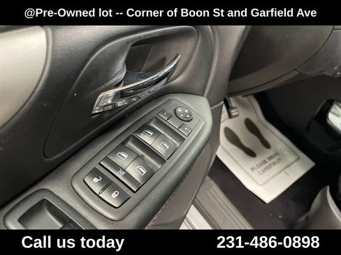 Used 2019 Dodge Grand Caravan GT FWD image 16