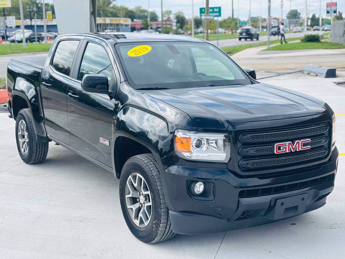 Used 2019 GMC Canyon All Terrain w/ Trailering Package AWD/4WD image 2
