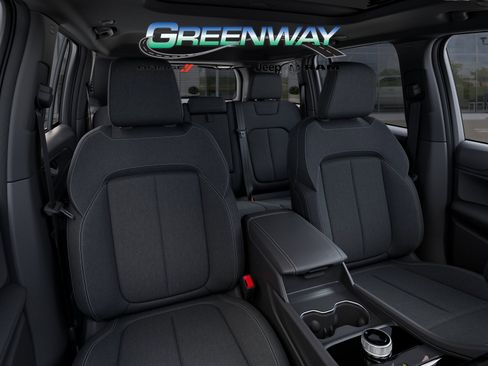 New 2025 Jeep Grand Cherokee Laredo X w/ Luxury Tech Group I image 16