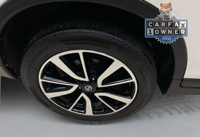Used 2019 Nissan Rogue SL w/ Premium Package AWD/4WD image 18