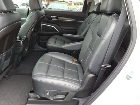 Used 2022 Kia Telluride EX w/ EX Premium Package AWD/4WD image 9