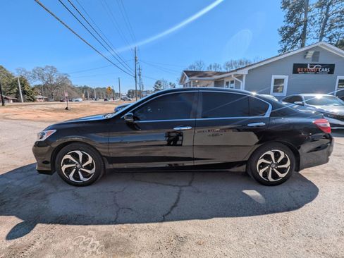 Used 2016 Honda Accord EX-L image 3