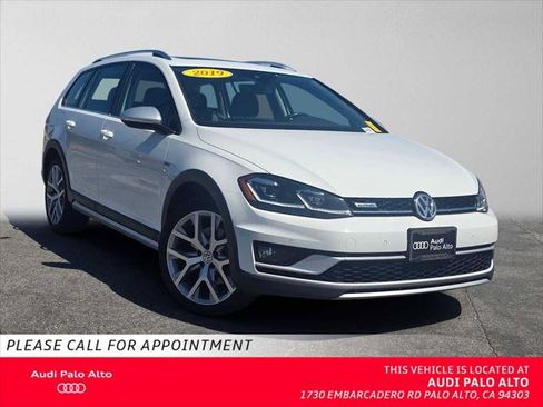 Used 2019 Volkswagen Golf Alltrack SE AWD/4WD image 1