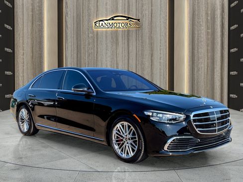 Used 2021 Mercedes-Benz S 580 4MATIC Sedan image 1