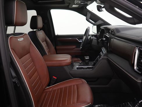 Used 2024 GMC Sierra 1500 Denali Ultimate image 12