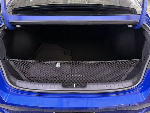 Used 2023 Hyundai Elantra Limited FWD image 30