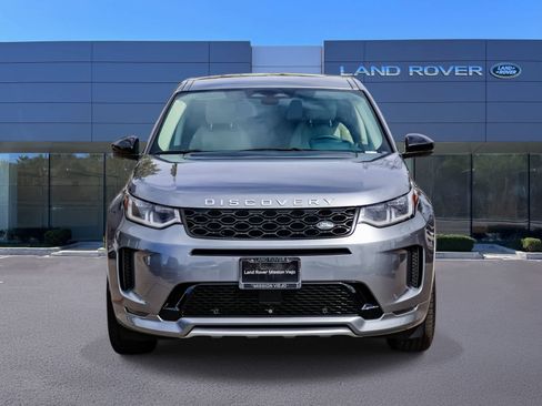 Used 2025 Land Rover Discovery Sport S image 2