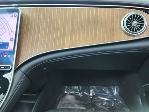 Used 2022 Mercedes-Benz EQS 450+ Sedan image 36