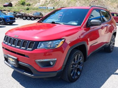 Used 2021 Jeep Compass Latitude AWD/4WD image 8