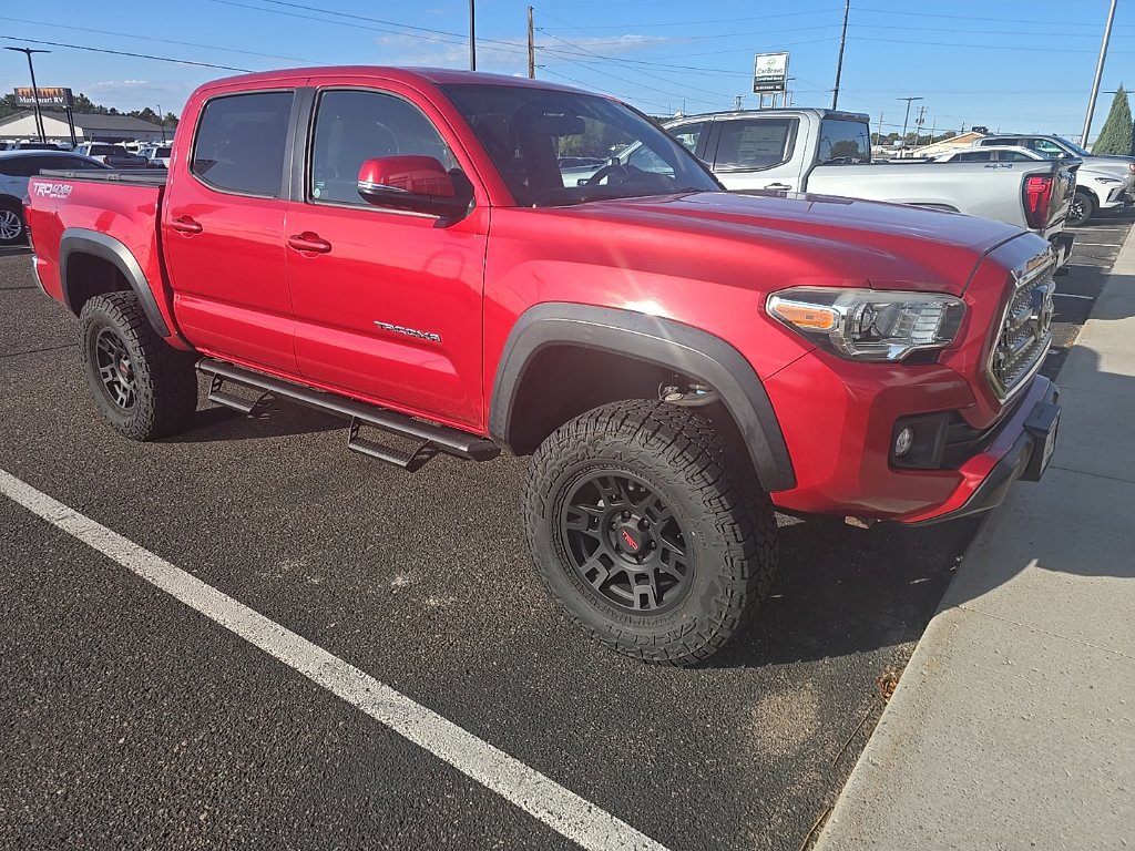 Used 2016 Toyota Tacoma TRD Off-Road w/ Towing Package AWD/4WD image 1
