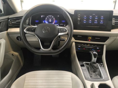 Used 2025 Volkswagen Jetta S image 22