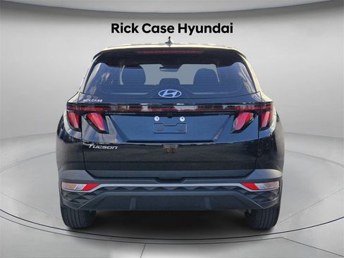 Certified 2023 Hyundai Tucson SE image 6