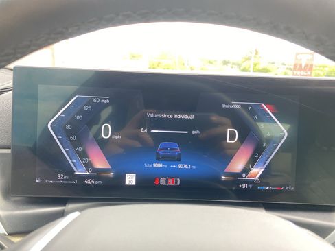 Used 2024 BMW 330i xDrive Sedan w/ Convenience Package image 17