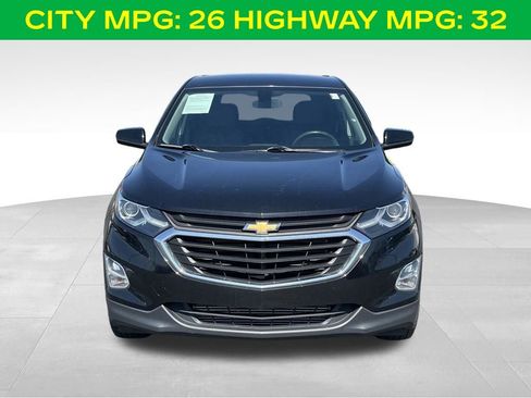Used 2018 Chevrolet Equinox LT image 3