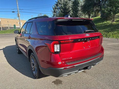 New 2027 Ford Explorer Active w/ Active Comfort Package AWD/4WD image 2