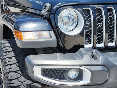 Used 2020 Jeep Gladiator Overland AWD/4WD image 10