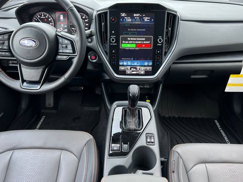 Used 2025 Subaru Crosstrek 2.5i Limited w/ Crosstrek Mirror Package image 13